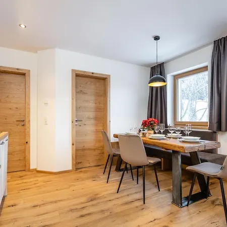 Angerhaus Apartman *